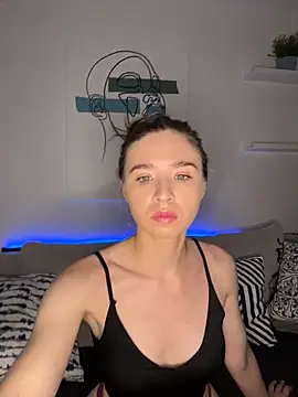 Snapshot of SoulNonNude chatting on December 2025 07:19:02 PM SoulNonNude online show from December 2025 07:19:02 PM