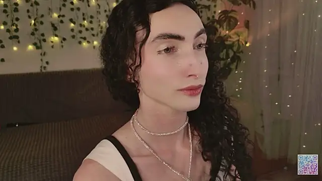 Snapshot of Queen_of_tease chatting on July 2026 03:41:01 AM Queen of tease online show from July 2026 03:41:01 AM