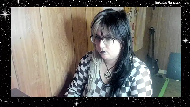 LunaCosmos online show from November 2025 01:20:01 AM
