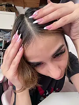 Babylovetiernax online show from February 2026 01:11:02 PM