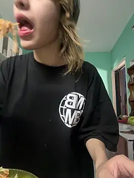 Snapshot of Babylovetiernax chatting on November 2025 03:38:01 PM Babylovetiernax online show from November 2025 03:38:01 PM