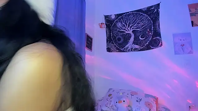 Snapshot of Sweet_mim_ chatting on October 2025 10:50:01 PM Sweet mim online show from October 2025 10:50:01 PM