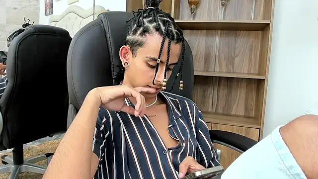 Ibratxandy online show from February 2026 07:14:02 PM