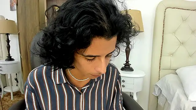 Ibratxandy online show from February 2026 07:11:02 PM