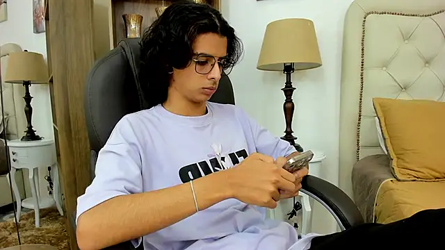 Ibratxandy online show from January 2026 07:29:02 PM