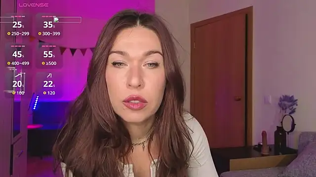 ReginaFoXXXy online show from May 2026 11:50:01 AM