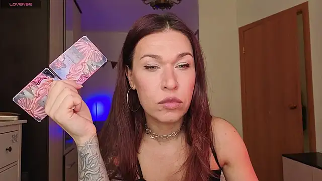 ReginaFoXXXy online show from May 2026 11:58:01 AM