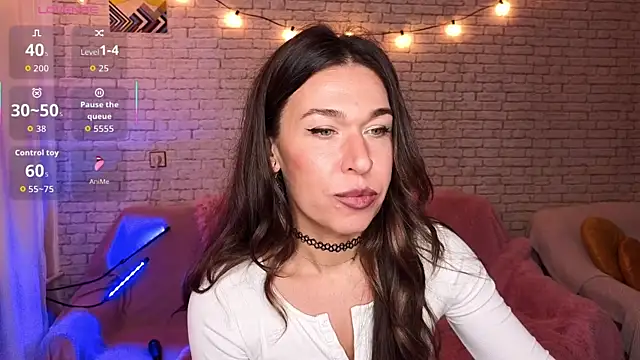 ReginaFoXXXy online show from October 2025 12:48:02 PM