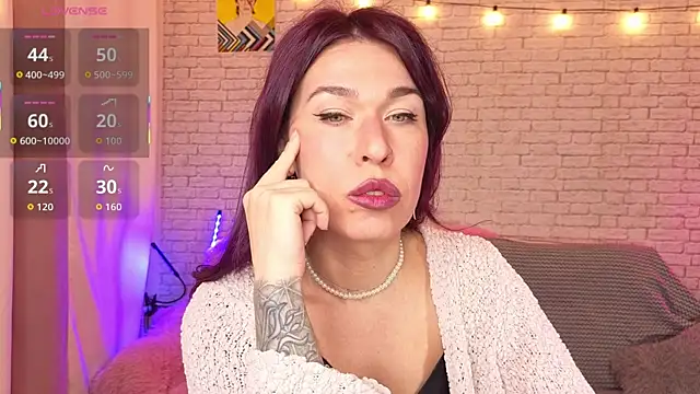 Snapshot of ReginaFoXXXy chatting on December 2025 12:07:01 PM ReginaFoXXXy online show from December 2025 12:07:01 PM