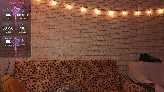 ReginaFoXXXy online show from November 2025 09:42:02 AM