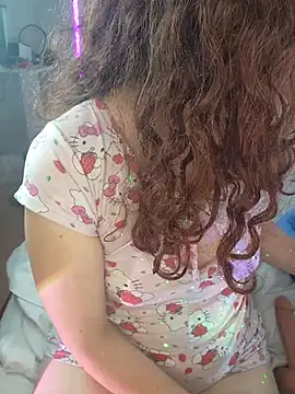 Snapshot of Sharon_Black chatting on November 2025 02:43:02 PM Sharon Black online show from November 2025 02:43:02 PM