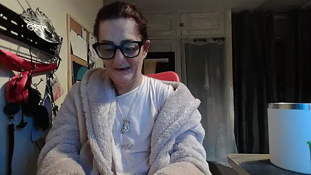 Mistress-Ivy51 online show from November 2025 07:01:02 AM