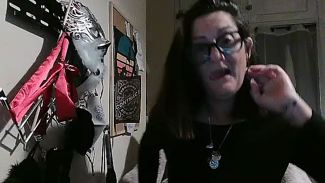 Mistress-Ivy51 online show from October 2025 05:40:02 AM