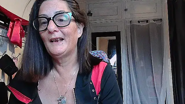 Snapshot of Mistress-Ivy51 chatting on October 2025 06:47:02 AM Mistress-Ivy51 online show from October 2025 06:47:02 AM