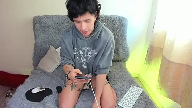  viollette  online show from October 2025 04:28:01 PM