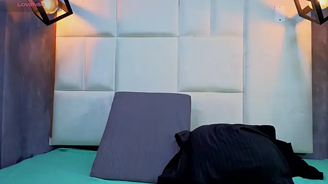 Rachel Donnelly online show from April 2026 01:56:01 AM