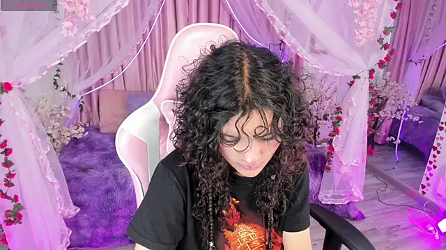bunny curly online show from September 2025 01:11:01 PM