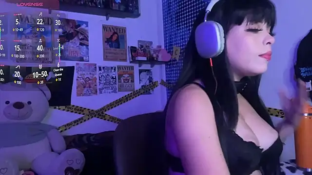 PixelKitty  online show from January 2026 12:03:01 AM