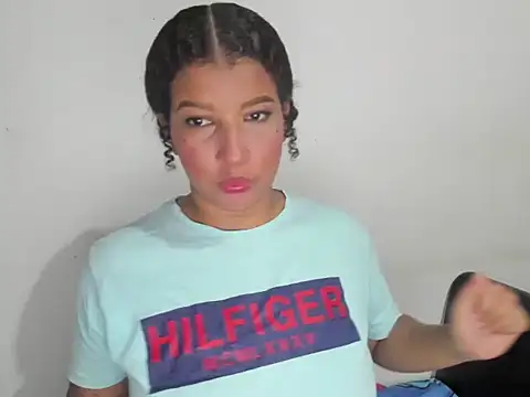 Hellen scot online show from November 2025 11:53:01 PM