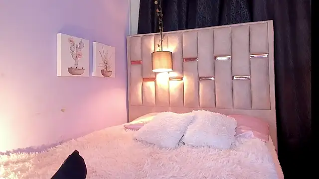 Hanzking01 online show from November 2025 04:35:02 AM