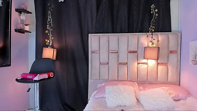 Hanzking01 online show from November 2025 03:23:02 AM