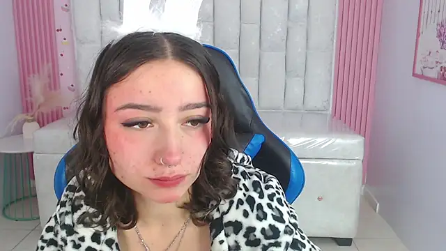 venuss09 s online show from January 2026 01:26:02 PM