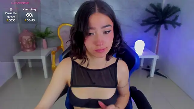 venuss09 s online show from November 2025 02:54:01 PM