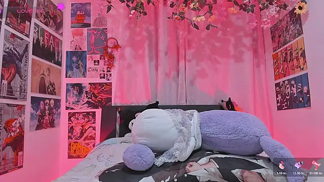 FluffyMelons online show from April 2026 11:07:02 PM