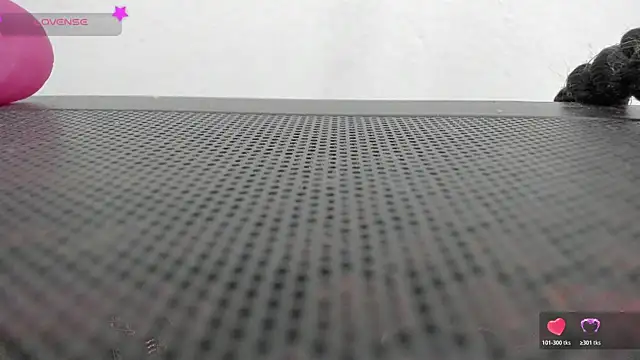 FluffyMelons online show from April 2026 10:57:02 PM