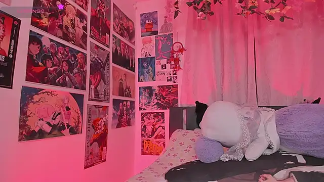 FluffyMelons online show from May 2026 10:58:01 PM