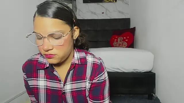 aly n sebas online show from October 2025 11:56:02 AM