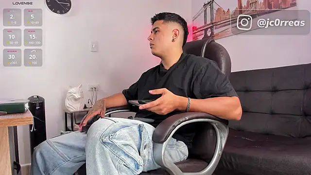  Juanes online show from November 2025 08:12:01 PM