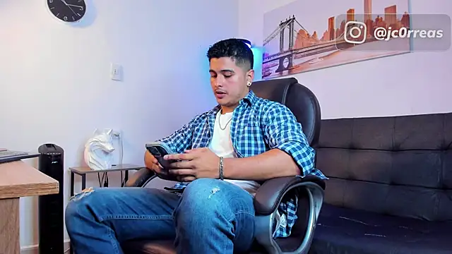  Juanes online show from December 2025 09:37:03 PM