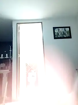 Arianna Moss online show from October 2025 04:11:02 AM