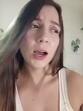 Arianna Moss online show from June 2026 11:28:01 PM