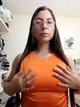 Arianna Moss online show from February 2026 07:36:02 PM