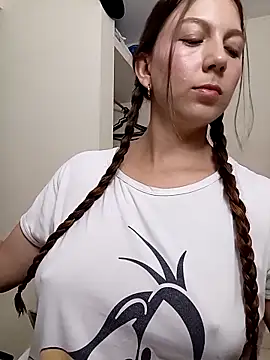 Arianna Moss online show from March 2026 05:03:02 PM