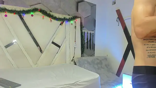 PeterBowel online show from November 2025 02:54:02 AM