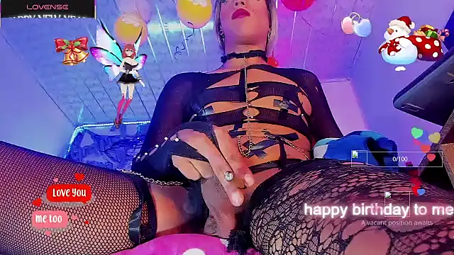 samanthaatt online show from November 2025 09:48:02 PM