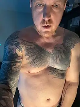 Snapshot of CloudyKingG chatting on May 2026 04:17:02 PM CloudyKingG online show from May 2026 04:17:02 PM