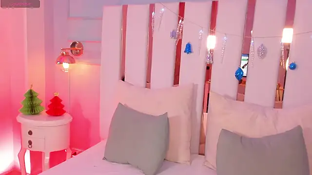 Snapshot of selene_phmoon chatting on December 2025 05:12:01 AM selene phmoon online show from December 2025 05:12:01 AM