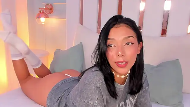 Snapshot of selene_phmoon chatting on February 2026 04:12:02 AM selene phmoon online show from February 2026 04:12:02 AM