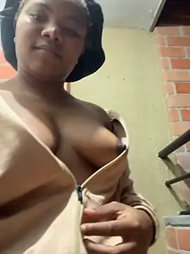 chocolatito-ho online show from March 2026 03:19:01 AM