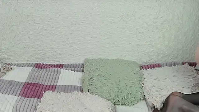 Snapshot of yourkriss_new1 chatting on November 2025 07:28:02 PM yourkriss new1 online show from November 2025 07:28:02 PM