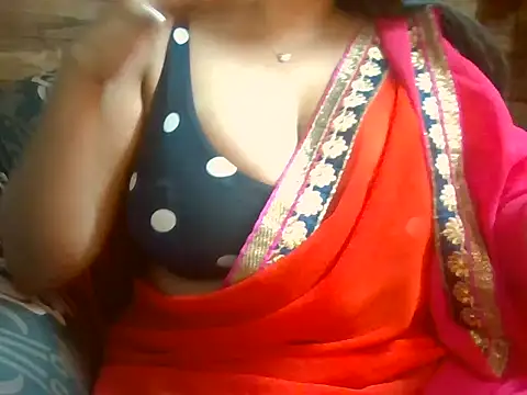 sassylisa online show from May 2026 07:50:02 PM