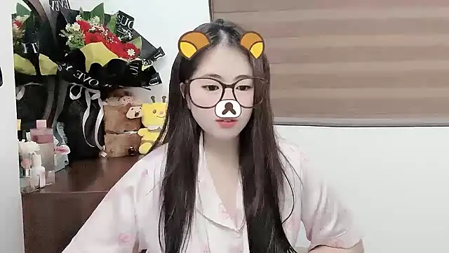 Amelia-babee online show from October 2025 01:54:02 PM