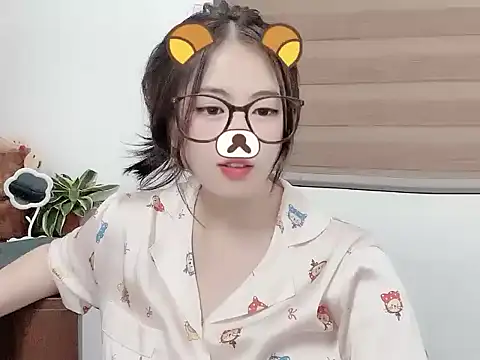 Amelia-babee online show from September 2025 05:13:02 PM