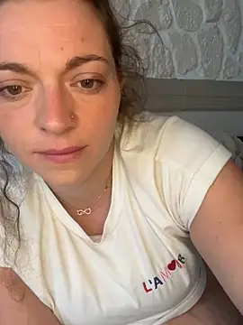 coquineronde online show from September 2025 07:29:01 AM