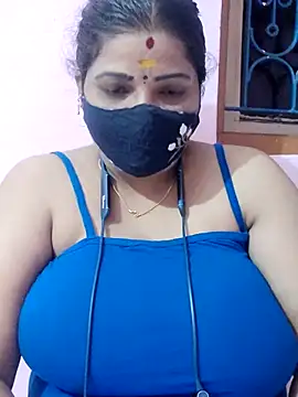Snapshot of lathikaqueentamil chatting on September 2025 05:01:01 PM lathikaqueentamil online show from September 2025 05:01:01 PM