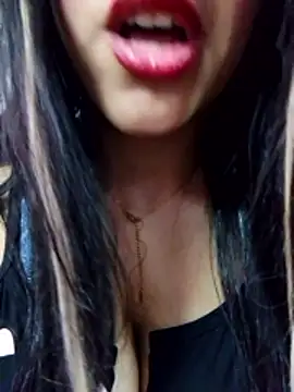 Princessa05 online show from April 2026 02:21:01 PM